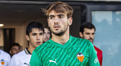 Nil Ruiz vuelve a la portería del Valencia Mestalla